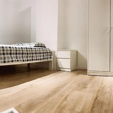 Cozy Spacious Apartment 7 公寓 *